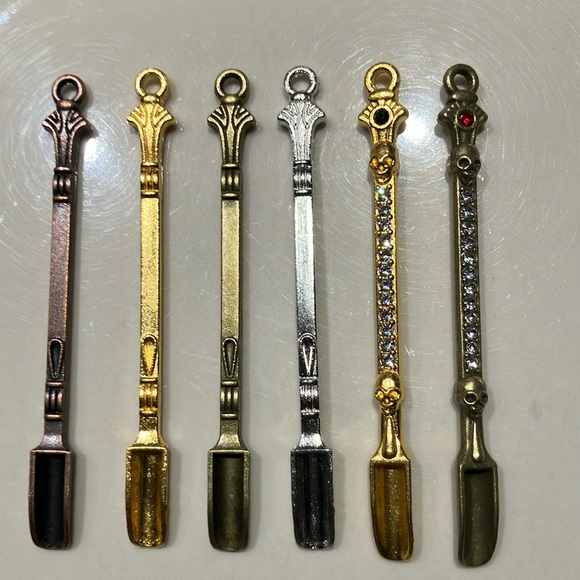 Mini Metal Spoons - Picture 1 of 11